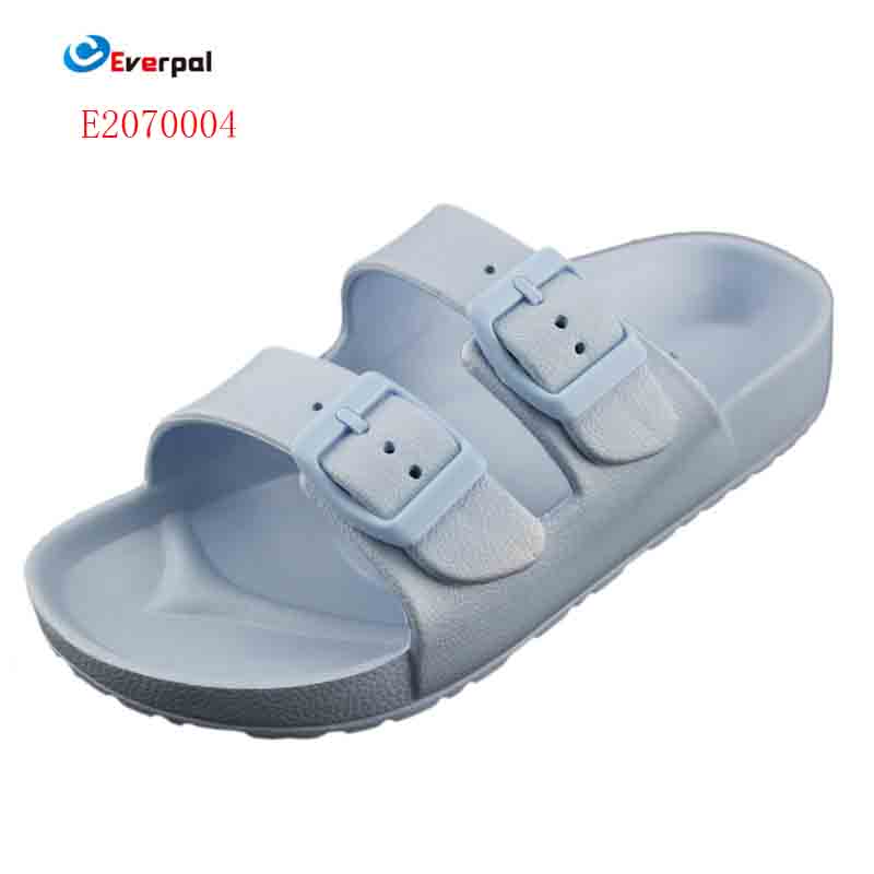 Pourquoi les sandales des enfants sont-elles le choix parfait pour les petits pieds actifs?