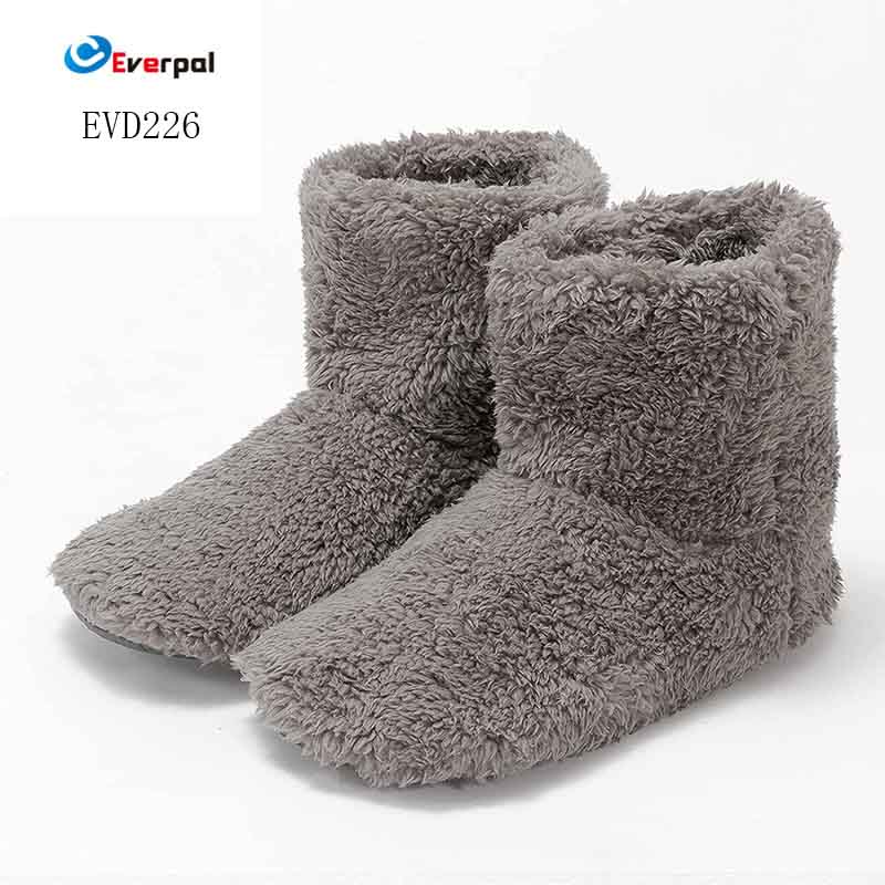 Pourquoi les chaussons de chambre sont-ils essentiels au confort au quotidien ?