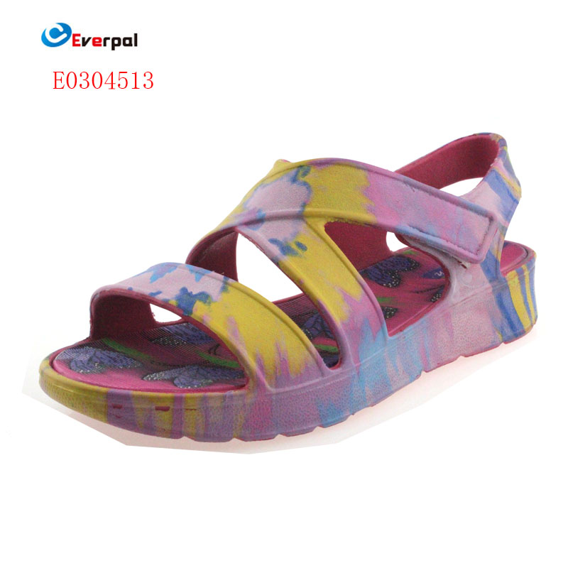 Comment les sandales EVA pour femmes peuvent-elles devenir le choix parfait pour le confort, le style et les chaussures de tous les jours